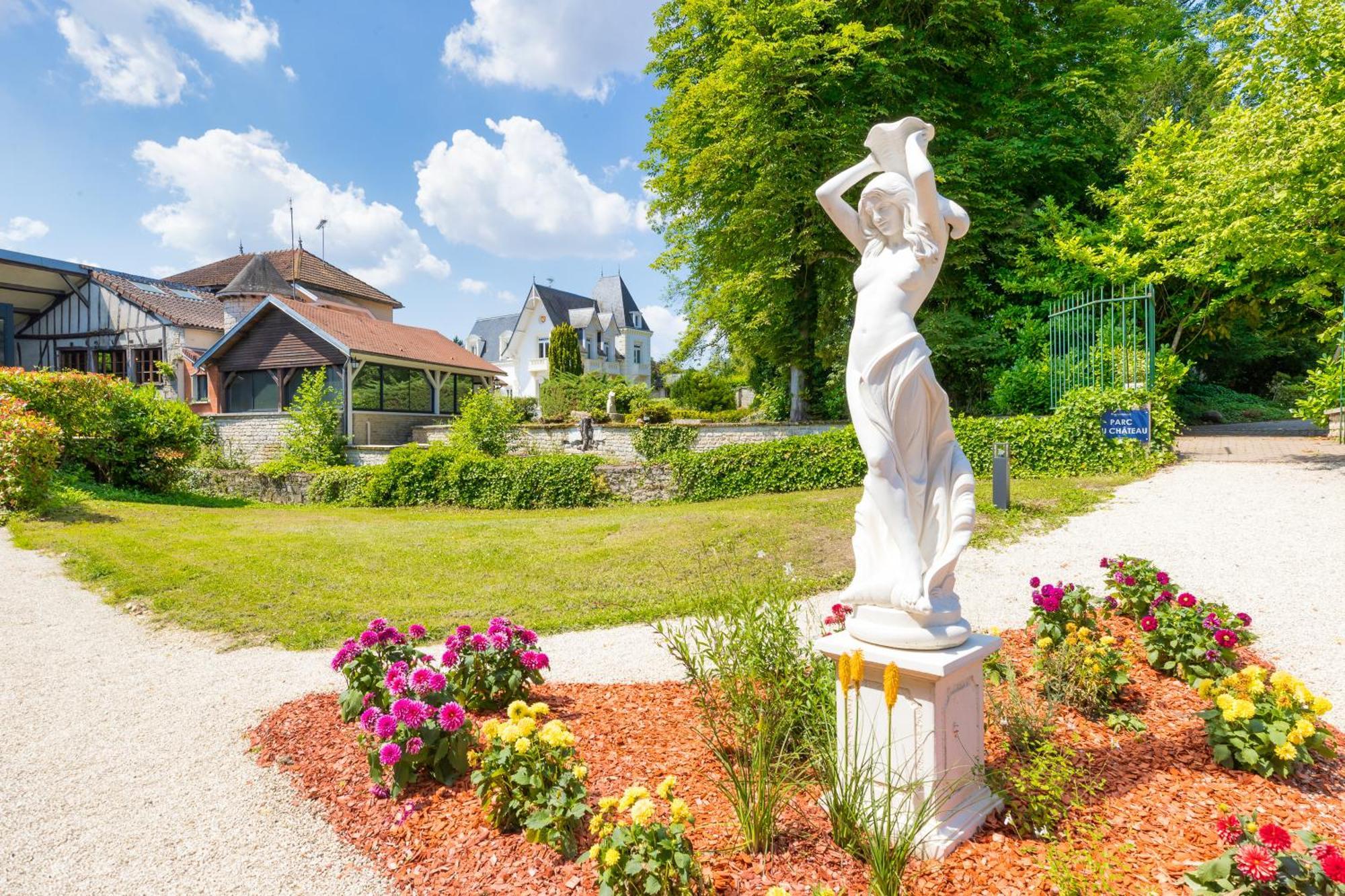 Le Moulin Du Landion Hôtel et Spa Dolancourt Exterior foto
