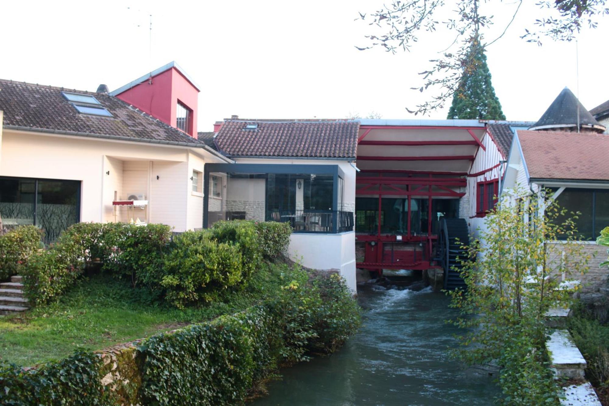 Le Moulin Du Landion Hôtel et Spa Dolancourt Exterior foto